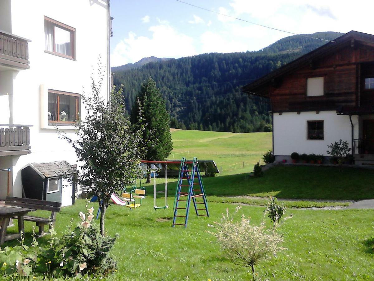 Pension Anderlehof Sankt Lorenzen im Lesachtal Bagian luar foto